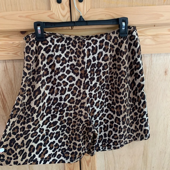 Newport News leopard cheetah animal printed wrap style skort size 12 - Picture 4 of 7
